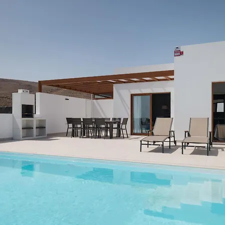 Lena - Vipvipvillas