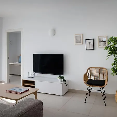 Lena - Vipvipvillas