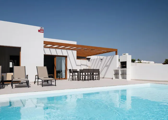 Lena - Vipvipvillas Коста Бланка